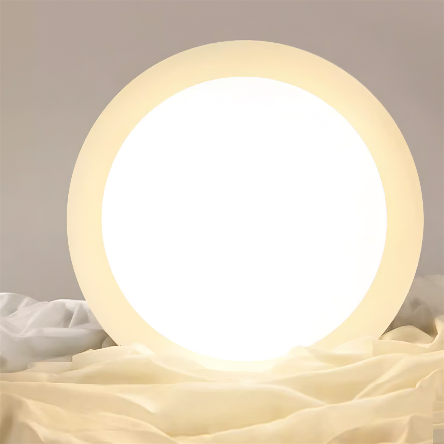 Runde LED-Deckenlampe - Natürlicher Glanz & Diskrete Eleganz