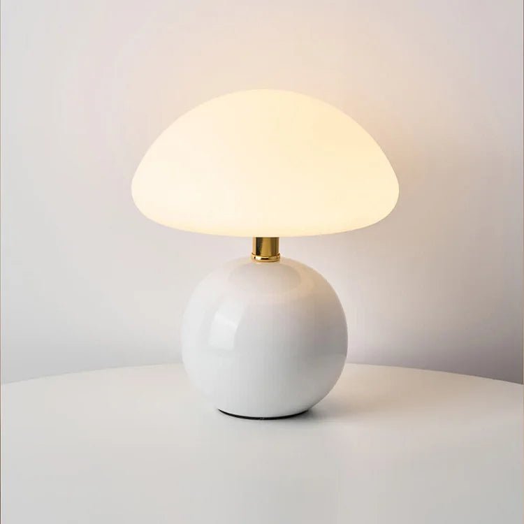 Mushroom-Shaped Table Lamp – Elegance and Originality