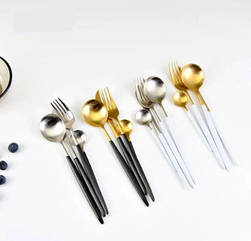 Bestickset 24 Delar – Elegant Finish För Raffinerat Bord