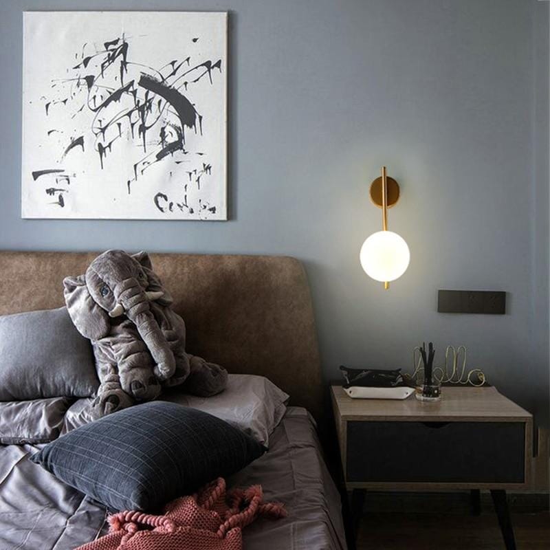 Elegant Vegglampe – Stil og Raffinement