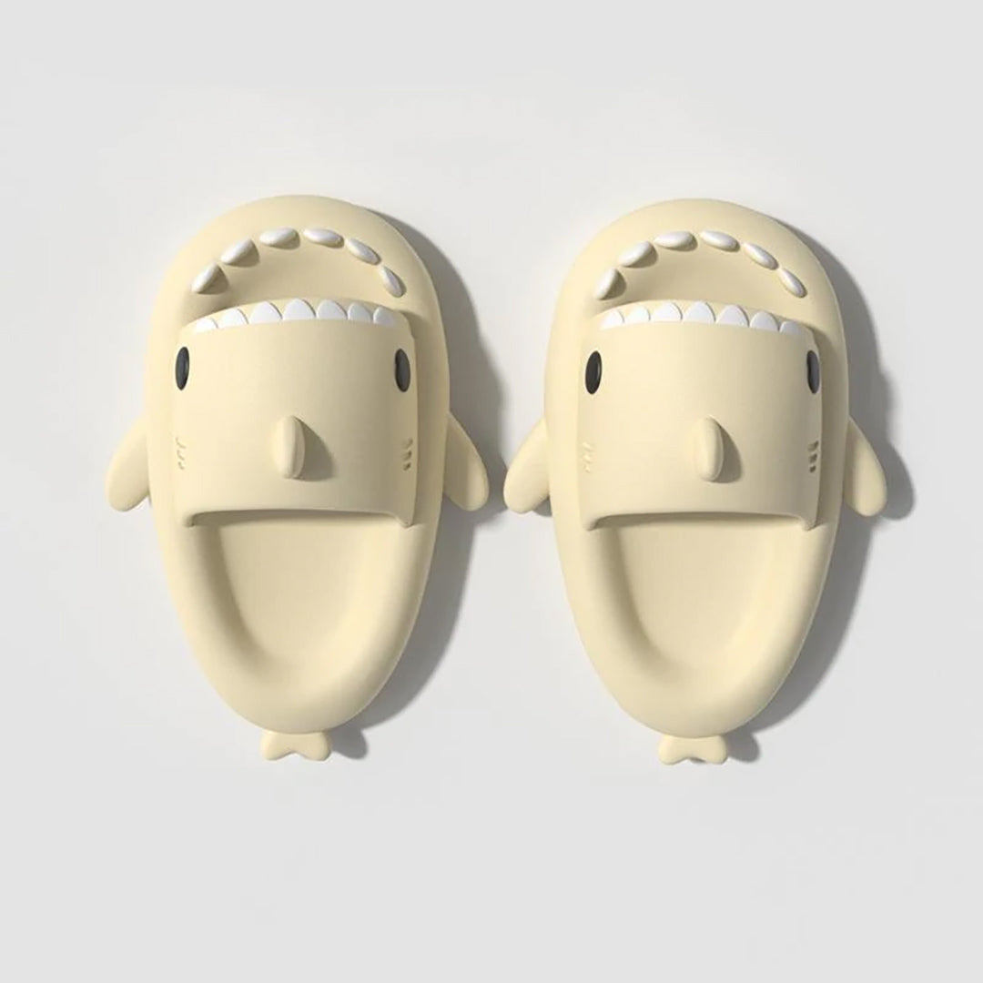 Requin Slippers – Fun en Comfortstijl