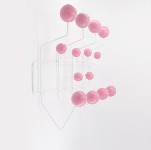 Cabide de Parede – Design Elegante e Funcional 