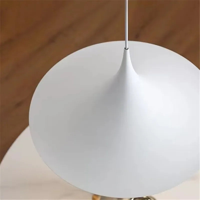 Scandinavian pendant lamp - Élégance Moderne Et Ambiance Douce