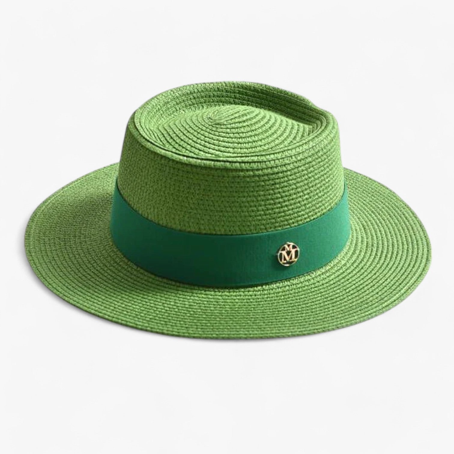 Klobúk s klobúkom z trávy – Retro elegancia a slnečná ochrana 