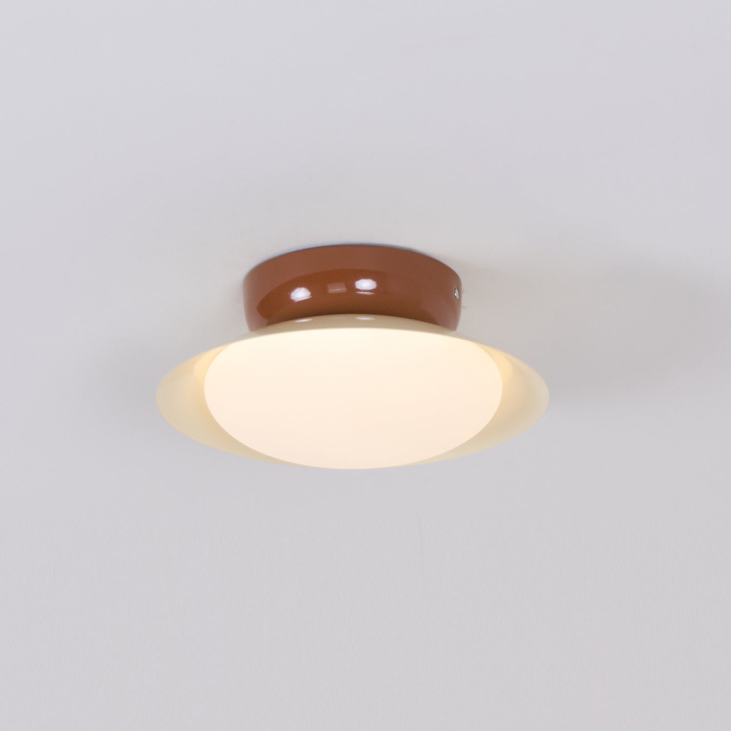 Runde LED-Deckenlampe - Natürlicher Glanz & Diskrete Eleganz