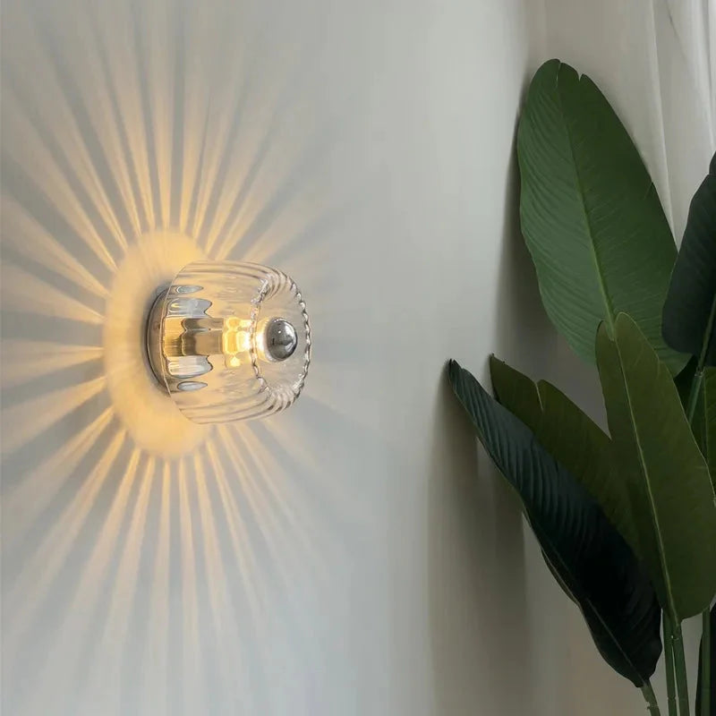 Aplique de Pared de Diseño – Estilo Nórdico y Iluminación Reconfortante 