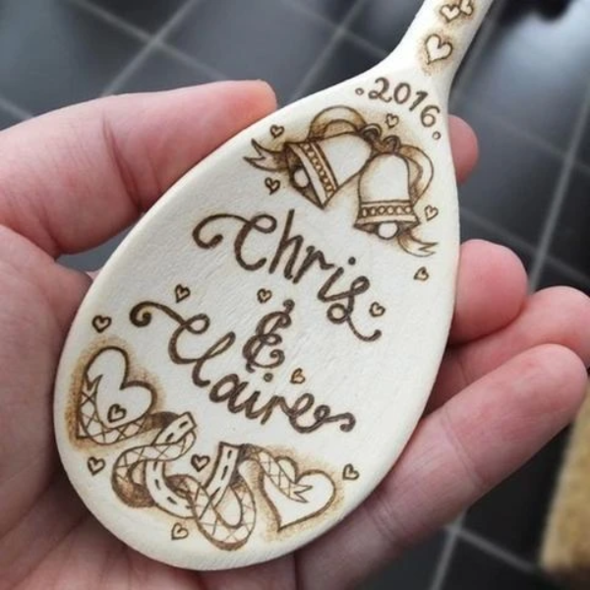 Arte de madera de pyrograv