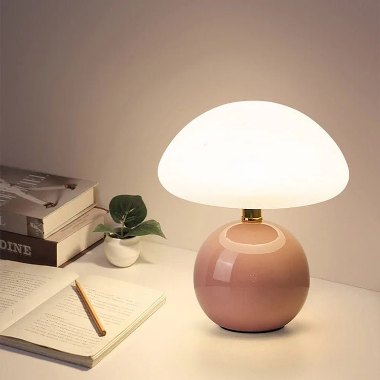 Mushroom-Shaped Table Lamp – Elegance and Originality 