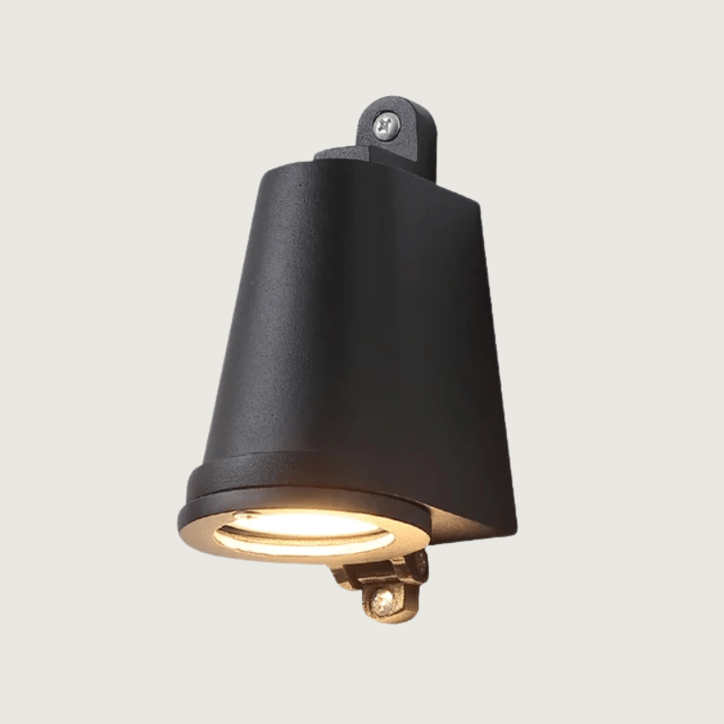 Moderne og Holdbar Utendørs Vegglampe – Eleganse og Pålitelighet 