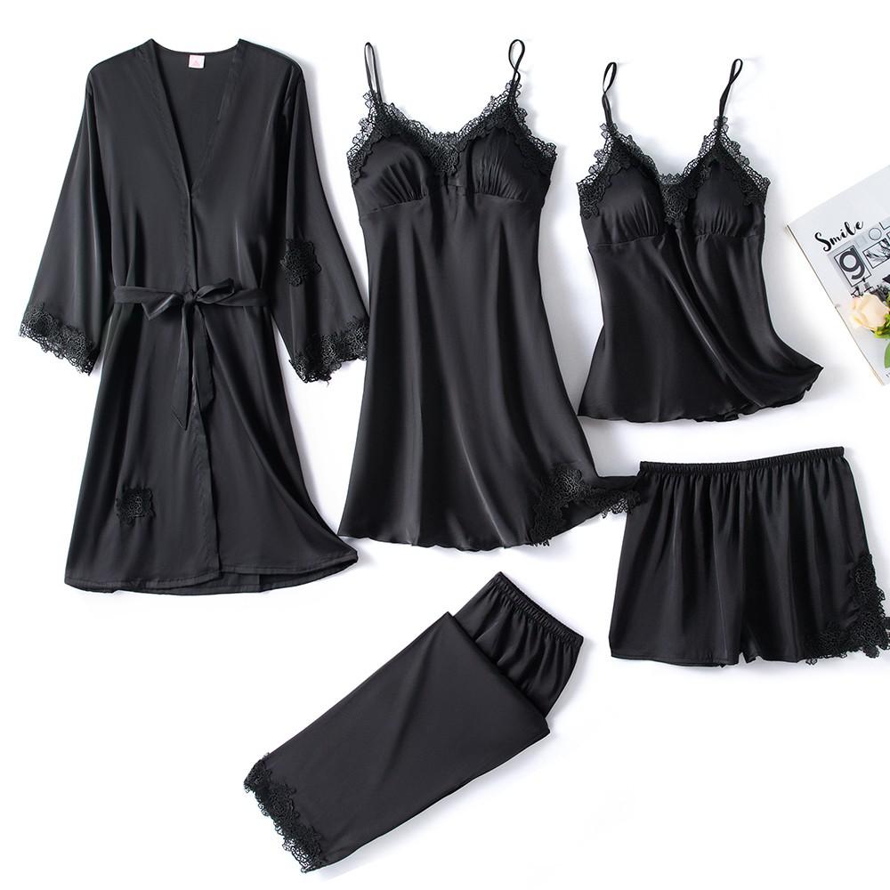 Soft And Chic Pajamas – Luxurious Comfort And Lightness 