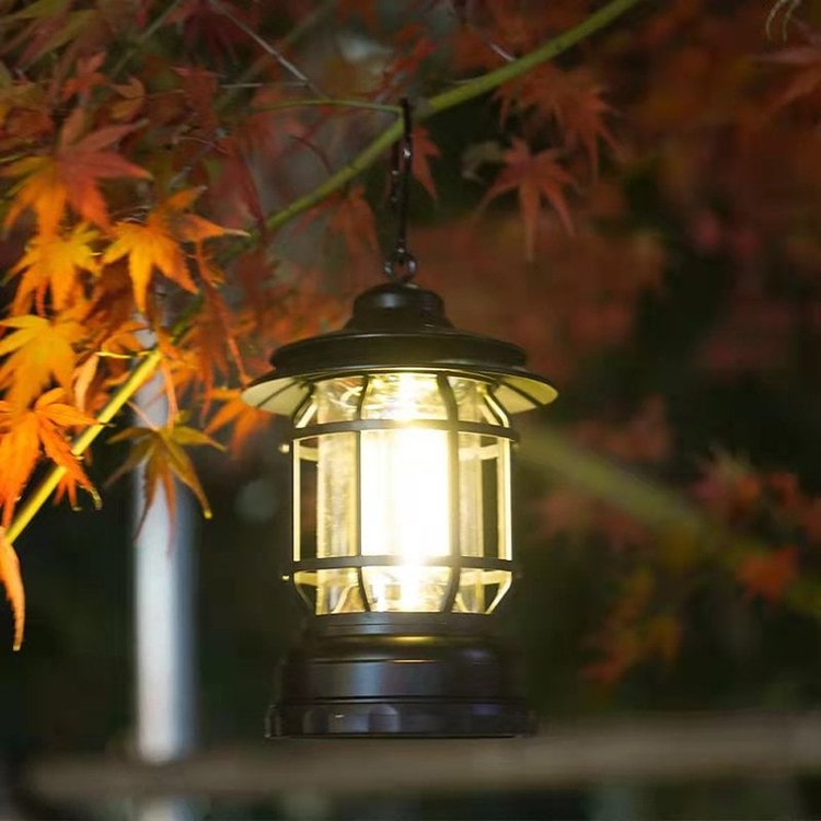 Retro LED kempingová lampa - vintage styl a praktičnost