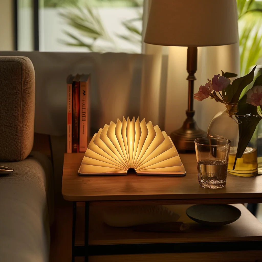 Lámpara de mesa en forma de libro – Originalidad y elegancia 