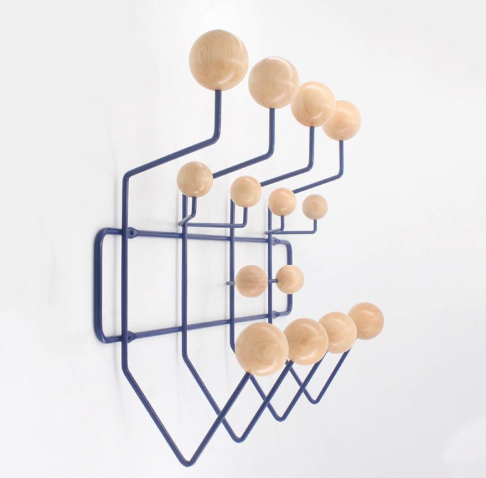 Cabide de Parede – Design Elegante e Funcional 