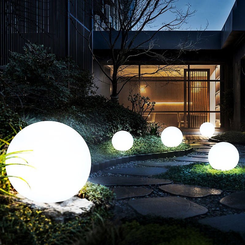 Lâmpada Esférica Exterior Sem Fios – Iluminação Nómada e Elegante 